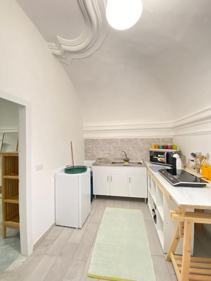 פלרמו Palazzo Cuto Central Flat מראה חיצוני תמונה
