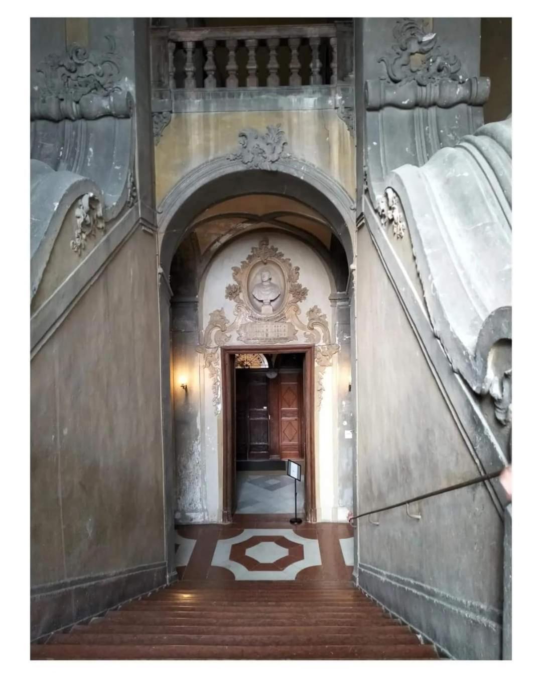 פלרמו Palazzo Cuto Central Flat מראה חיצוני תמונה